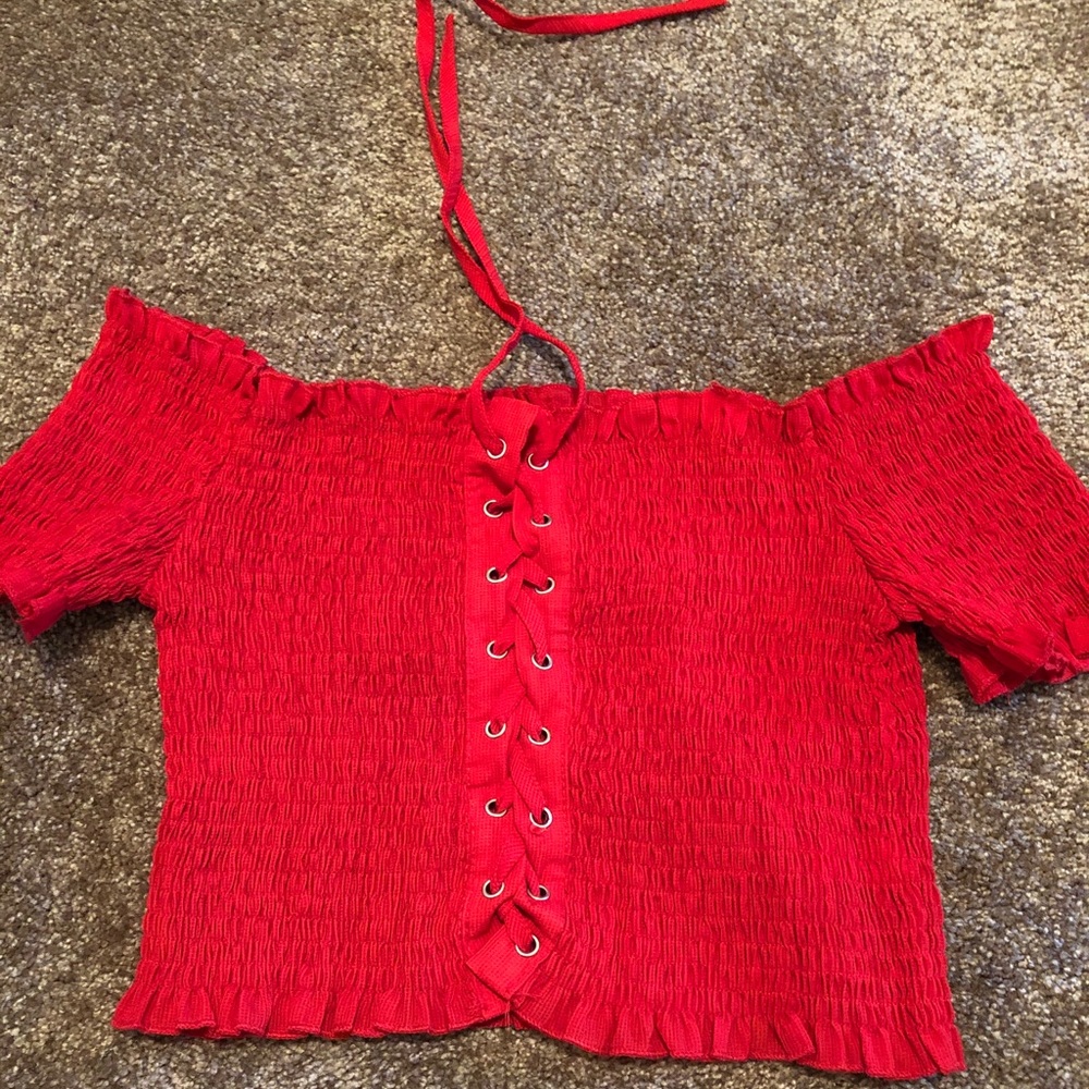 Crop top